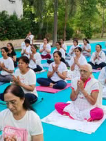 Yoga classes and practice at ASVF wellness retreat